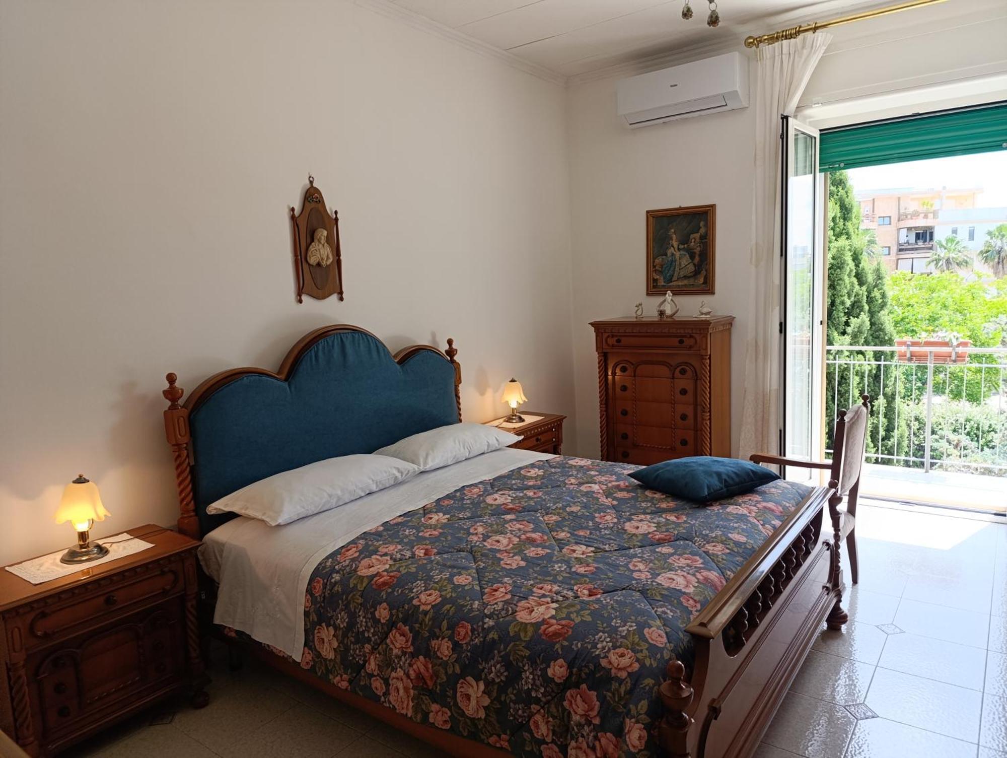 Le Rondini Apartment ตรานิ ภายนอก รูปภาพ