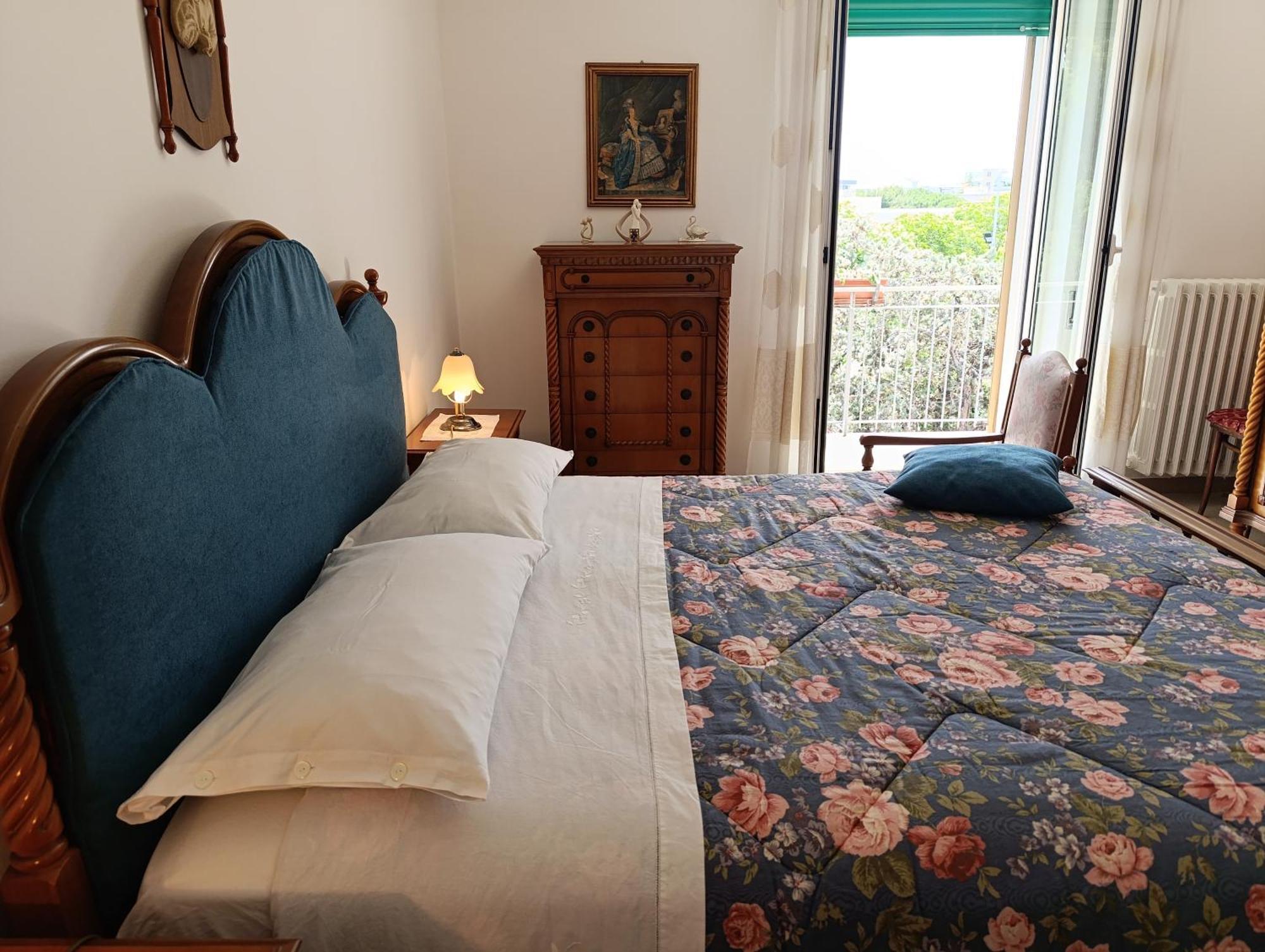 Le Rondini Apartment ตรานิ ภายนอก รูปภาพ